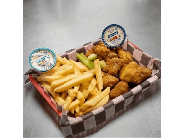 10pcs Boneless Wings Combo.