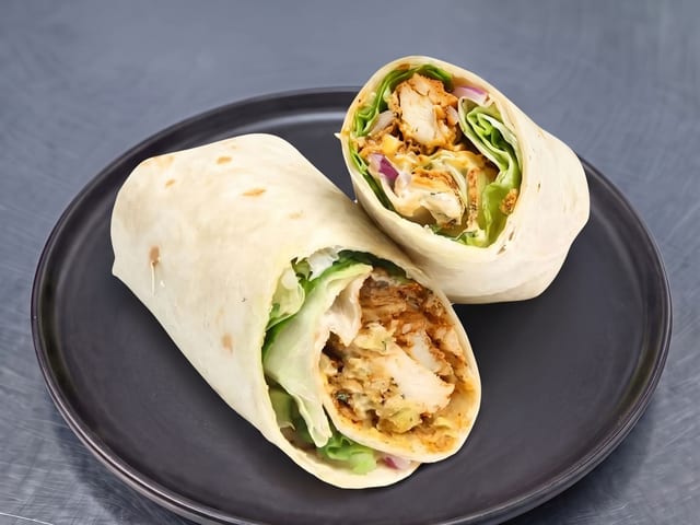 Buffalo Chicken Wrap (Hot).